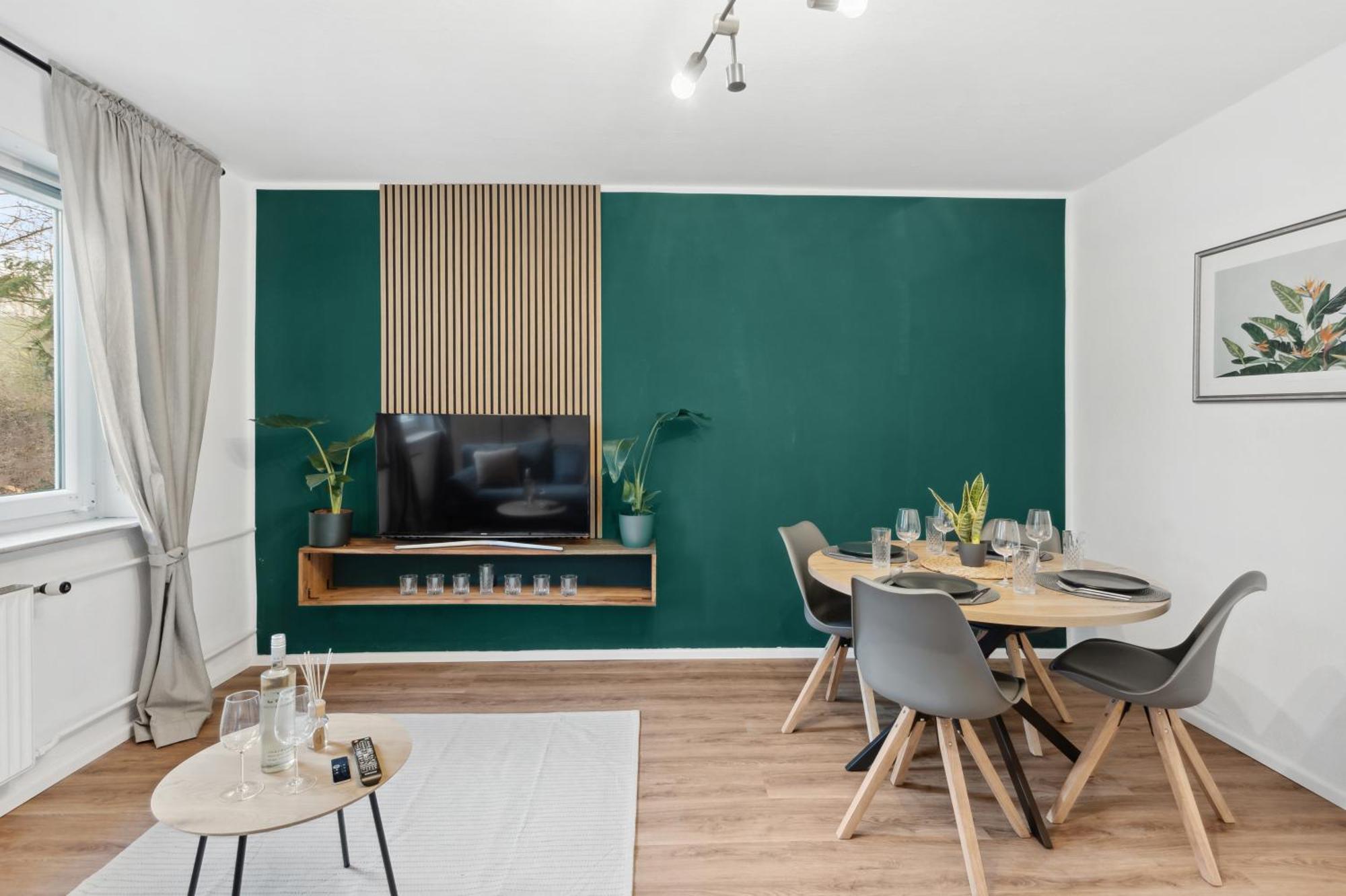 Stadt-apartment 3 Mit Terasse * Hannover